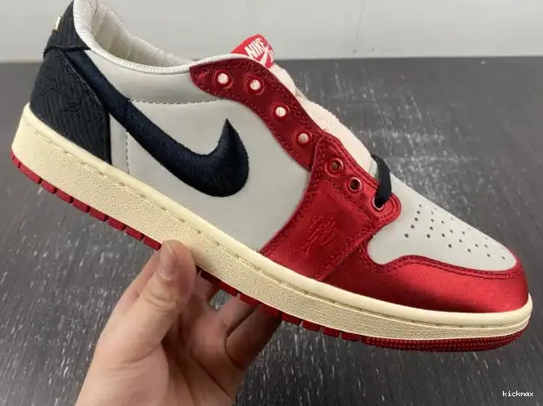 Rep MAX OG Away 1 Jordan Trophy Room FN0432-100 Low x Air 0326